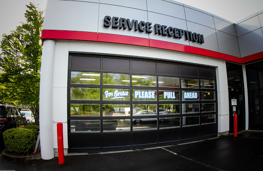 Toyota Dealer «Dick Hannah Toyota», reviews and photos, 2632 Coweeman Park Dr, Kelso, WA 98626, USA