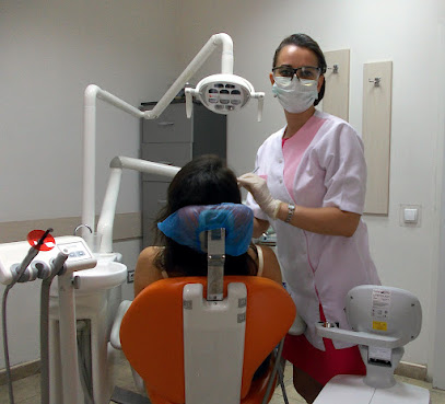Детски Зъболекар - Доц.д-р Мария Шиндова