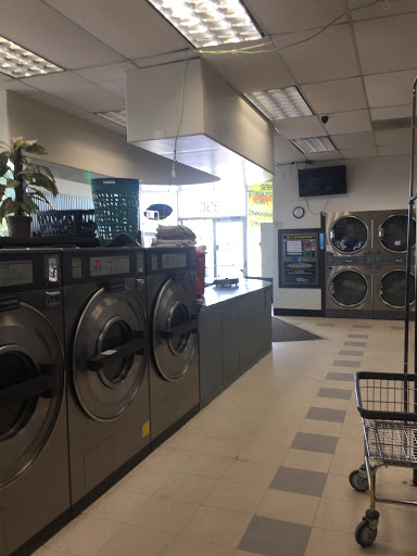 Laundromat «Wash City Laundry», reviews and photos, 390 S Federal Blvd, Denver, CO 80219, USA