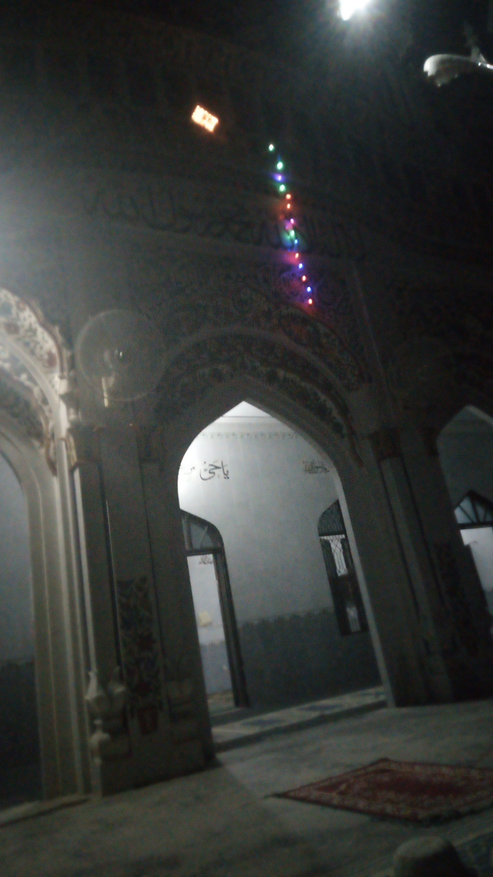 Mosque chakdheera