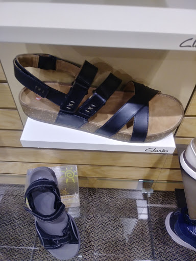 Shoe Store «Mar-Lou Shoes», reviews and photos, 5471 Mayfield Rd, Lyndhurst, OH 44124, USA