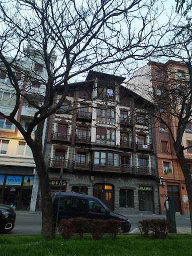 Iruna - Vitoria-Gasteiz