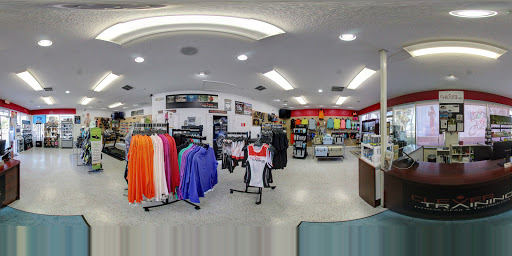 Running Store «Clever Training», reviews and photos, 1519 Gulf Blvd #1, Indian Rocks Beach, FL 33785, USA