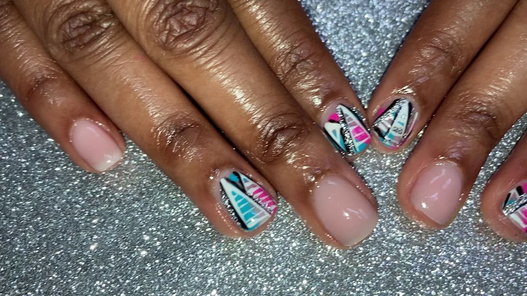 Nails by Niqua