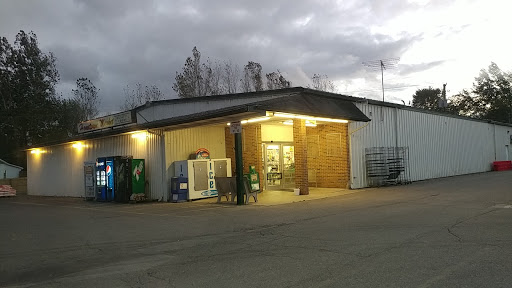 Grocery Store «Hometown Market», reviews and photos, 322 S Main St, Utica, OH 43080, USA