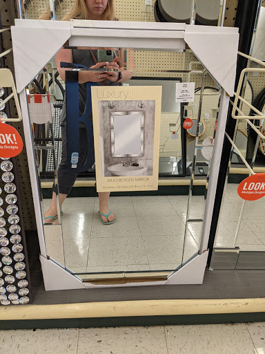 Craft Store «Hobby Lobby», reviews and photos, 840 E Rollins Rd, Round Lake Beach, IL 60073, USA