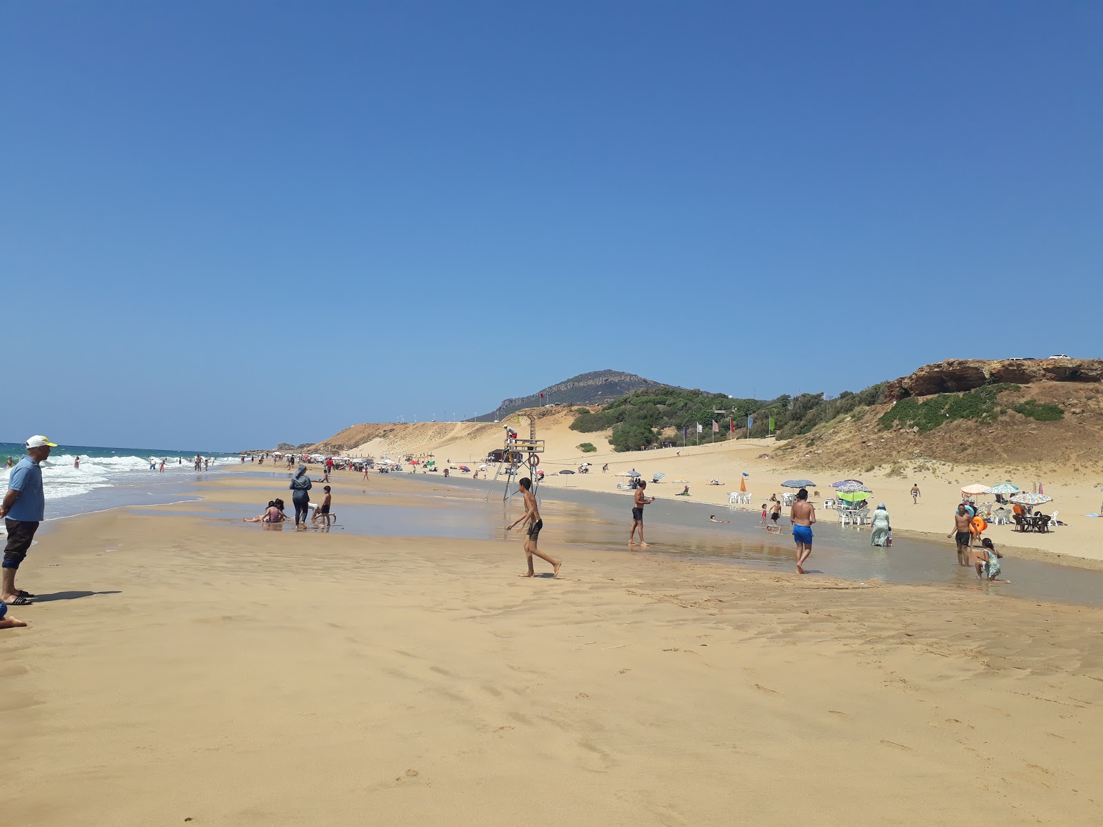 Foto af Plage Des Coves, Asilah faciliteter område