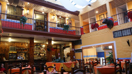Centro Español - Restaurante Tapas Bar y Salón d - Av. Benito Juárez Garcia Sur 513, Cuauhtémoc, 50130 Toluca de Lerdo, Méx., Mexico