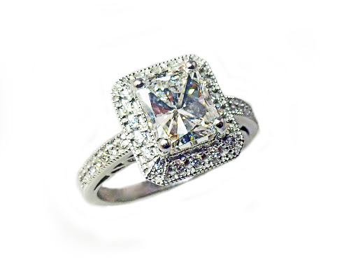 Jewelry Store «Georgetown Jewelers Inc», reviews and photos, 351 Georgetown Square, Wood Dale, IL 60191, USA