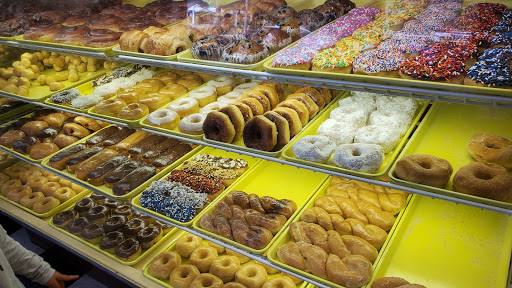 Donut Shop «MJ Donuts», reviews and photos, 325 S Polk St, Pineville, NC 28134, USA