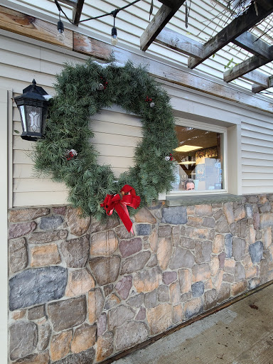 Winery «Merritt Estate Winery Inc», reviews and photos, 2264 King Rd, Forestville, NY 14062, USA