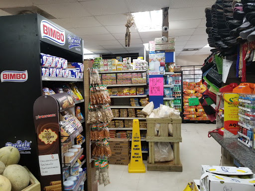 Grocery Store «Primos Market», reviews and photos, 1104 8th Ave W, Palmetto, FL 34221, USA
