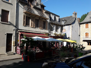 Photo n°21 de Le Chou Rouge _ Le Petit Chou à Entraygues-sur-Truyère ()