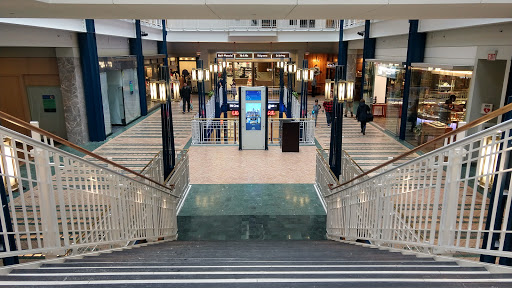 Shopping Mall «Gaviidae Common», reviews and photos, 651 Nicollet Mall #125, Minneapolis, MN 55402, USA