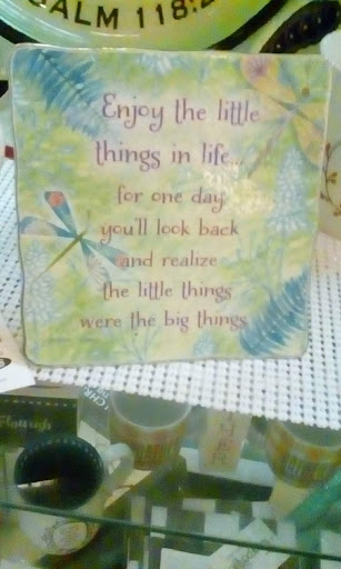 Book Store «Kolas Christian Bookstore», reviews and photos, 2635A Hwy Ave, Highland, IN 46322, USA