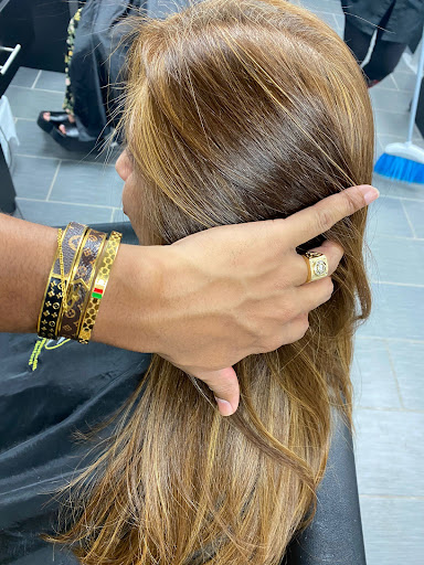 Hair Salon «Jireh Dominican Hair Salon», reviews and photos, 10205 S Dolfield Rd, Owings Mills, MD 21117, USA