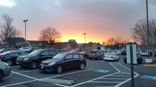 Grocery Store «Safeway», reviews and photos, 10350 Willard Way, Fairfax, VA 22030, USA