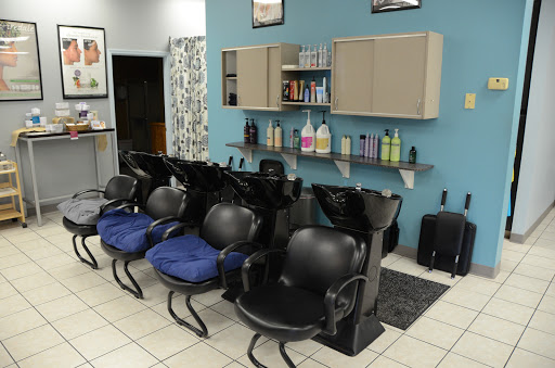 Hair Salon «Guys & Gals Quarters Salon & Day Spa», reviews and photos, 22 Saratoga Dr, Batesville, IN 47006, USA