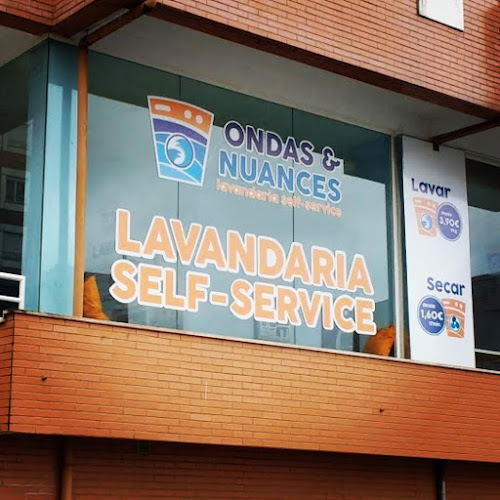 Avaliações doOndas e Nuances Lavandaria self-service em Braga em Braga - Lavandería