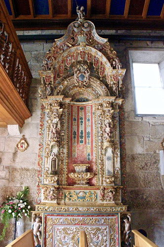 Avaliações doIgreja Paroquial de Santa Eulália de Rio Covo em Barcelos - Igreja