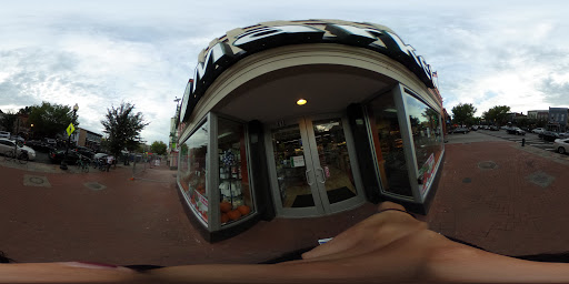 Gourmet Grocery Store «Yes! Organic Market Capitol Hill», reviews and photos, 410 8th St SE, Washington, DC 20003, USA