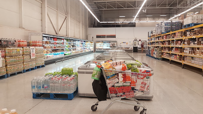 LO VALLEDOR MERCADO MAYORISTA - Supermercado
