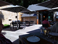 Atmosphère du Restaurant gastronomique Le Restaurant des Jardins SOTHYS à Auriac - n°6