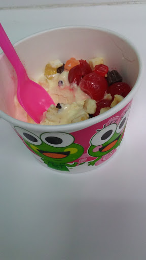 Frozen Yogurt Shop «Sweet Frog», reviews and photos, 4871 US-90, Pace, FL 32571, USA