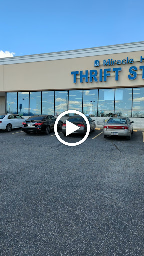 Thrift Store «Miracle Hill Thrift Store», reviews and photos, 206 New Neely Ferry Rd, Mauldin, SC 29662, USA