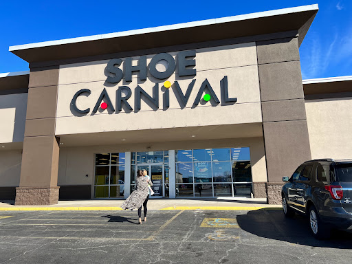 Shoe Carnival, 423 S Rangeline Rd, Joplin, MO 64801, USA, 