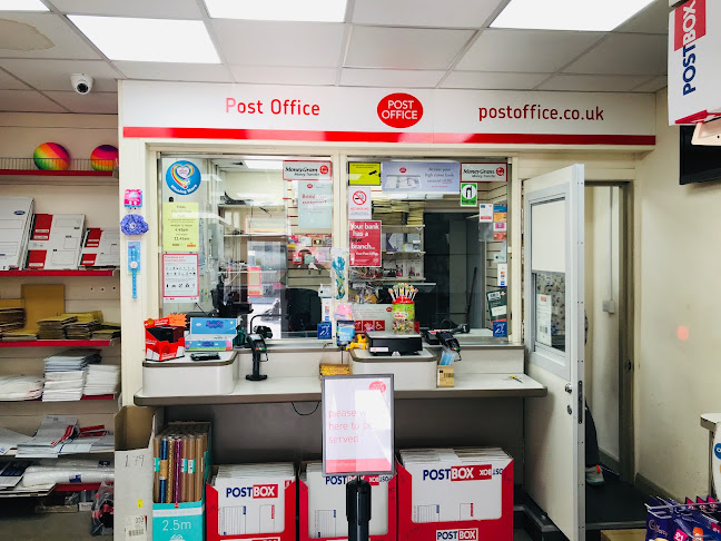 Comments and reviews of Mount Pleasant Road Post Office