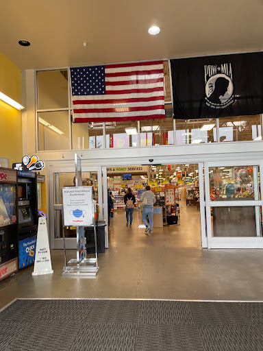 Grocery Store «Fred Meyer», reviews and photos, 555 Trosper Rd SW, Tumwater, WA 98512, USA