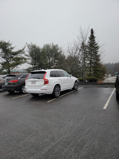 Car Dealer «Lovering Volvo Cars of Nashua», reviews and photos, 180 Daniel Webster Hwy, Nashua, NH 03060, USA