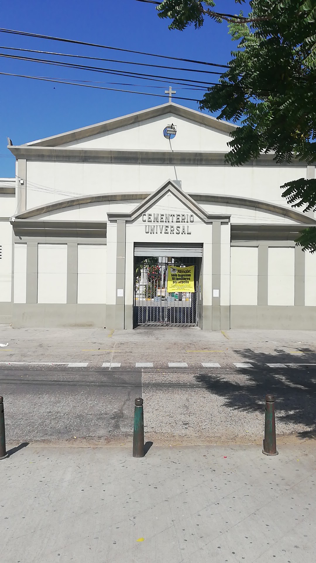 Parque Cementerio Universal