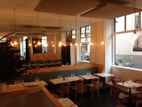 Atmosphère du Restaurant français Caillebotte Bistrot Gourmand à Paris - n°10