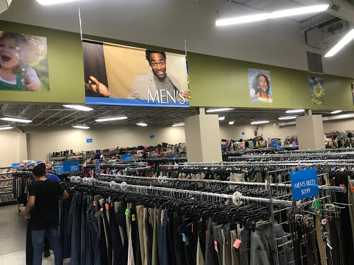 Thrift Store «Goodwill Store & Donation Center», reviews and photos, 6300 Kingery Hwy #25, Willowbrook, IL 60527, USA