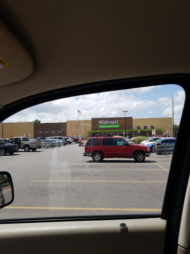 Supermarket «Walmart Neighborhood Market», reviews and photos, 444 W Grand St, Springfield, MO 65807, USA
