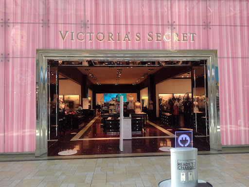 Shopping Mall «Smith Haven Mall», reviews and photos, 313 Smith Haven Mall, Lake Grove, NY 11755, USA