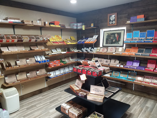 Fort Worth Lone Star Cigars and Lounge