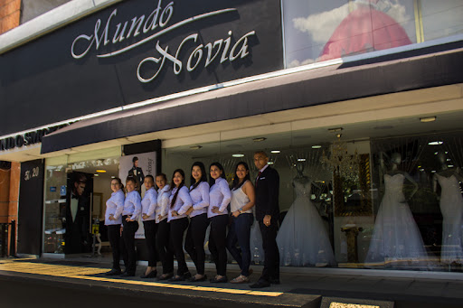 Stores to buy women's wedding blouses Bucaramanga