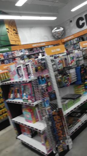 Variety Store «Five Below», reviews and photos, 2292 S University Dr, Davie, FL 33324, USA