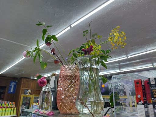 Market «Golden Empire Market», reviews and photos, 105 W Empire St, Grass Valley, CA 95945, USA