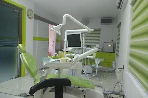 Perfect 32 Multispeciality Dental Clinic image