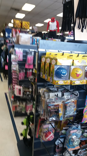 Sporting Goods Store «Big 5 Sporting Goods - Riverside», reviews and photos, 10251 Magnolia Ave, Riverside, CA 92503, USA