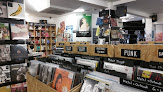 Best Record Shops In Nottingham Near You