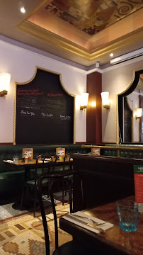 Atmosphère du Restaurant français Le Bouillon à Paris - n°4