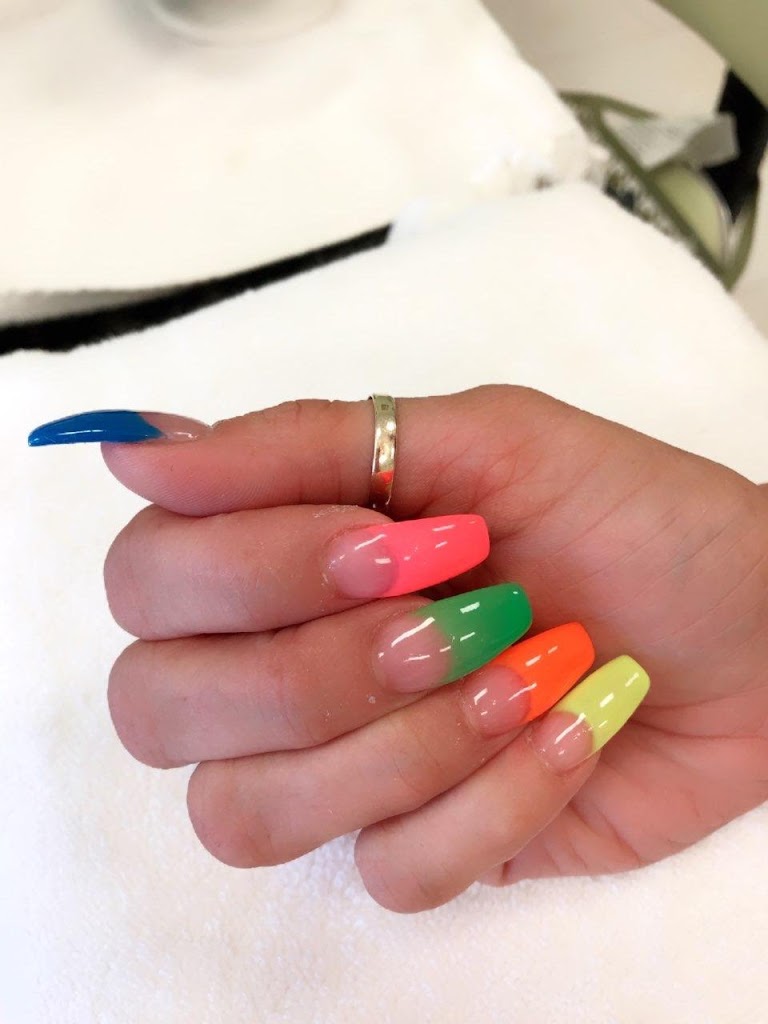 Nail Spa Plus 91901