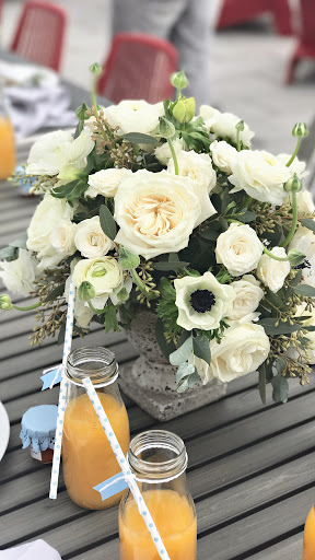 Florist «Everest Florist and Gifts Sacramento», reviews and photos, 7137 Walerga Rd, Sacramento, CA 95842, USA