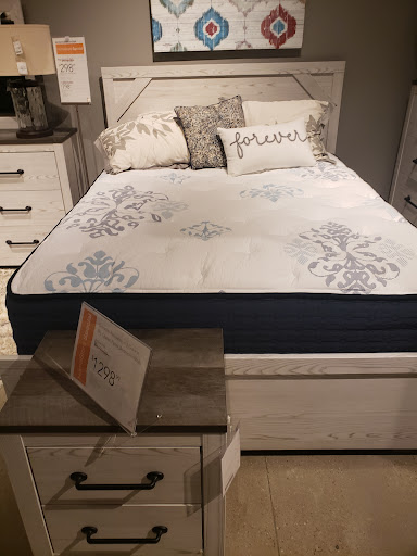 Furniture Store «Ashley HomeStore», reviews and photos, 6312 W Broad St, Richmond, VA 23230, USA