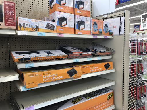 Hardware Store «Harbor Freight Tools», reviews and photos, 8500 Whittier Blvd, Pico Rivera, CA 90660, USA